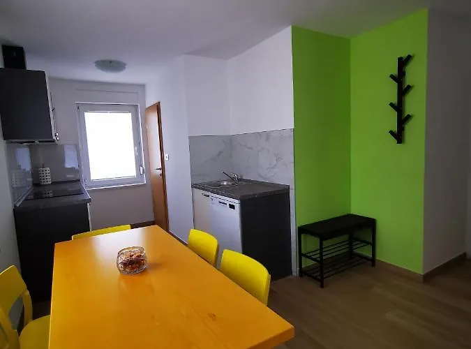 And Anica Affittacamere Tolmin